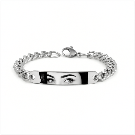 Carrer Eyes Bracelet