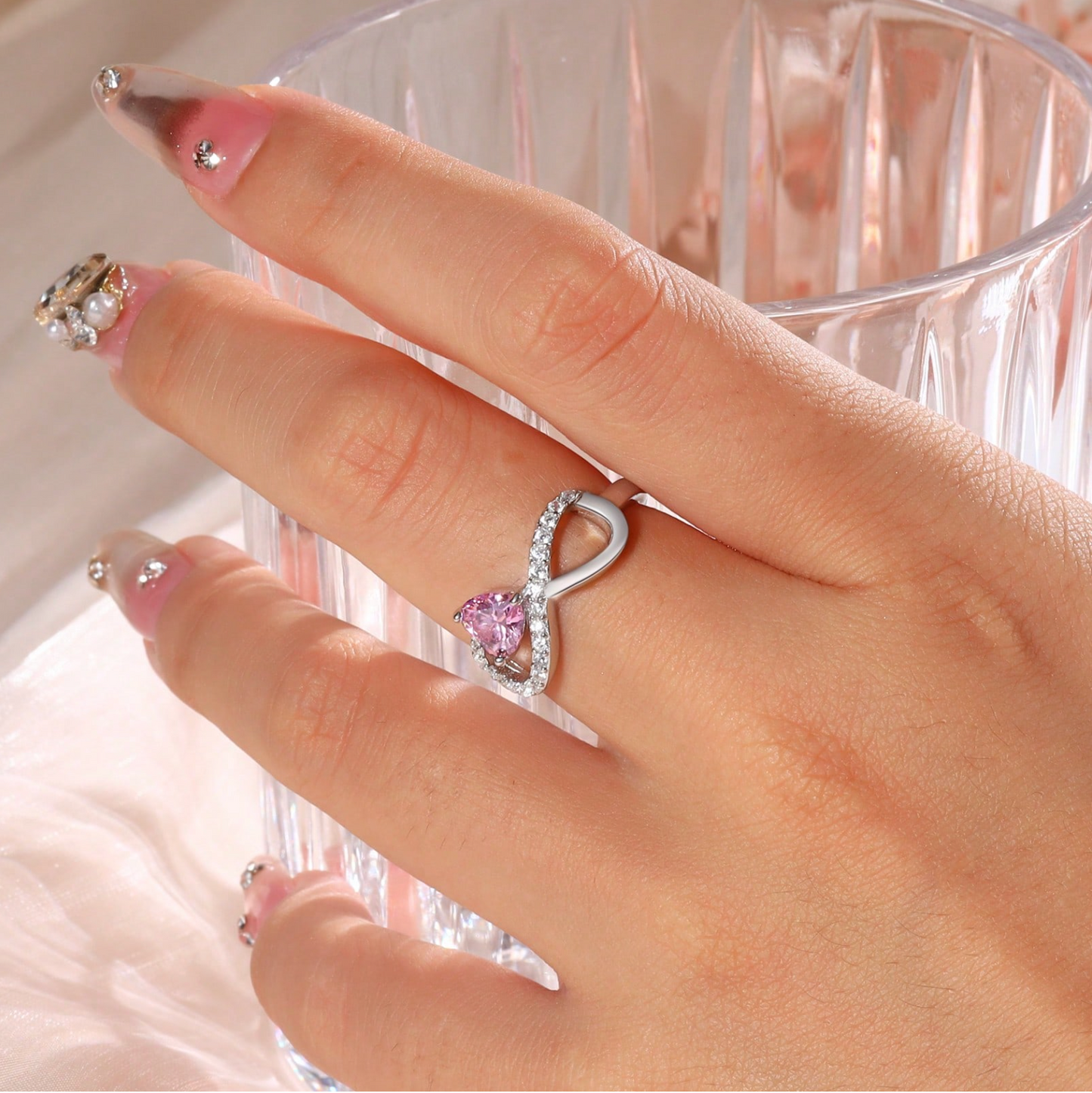 Carrèr Infinity  Promise RIng